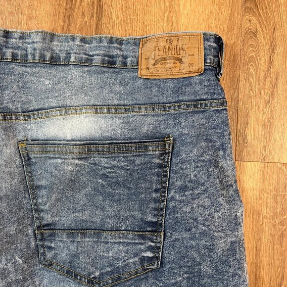 Akademiks Jeanius Retro Acid Washed Jean Shorts Zip Pockets Sz 50 - Picture 11 of 11
